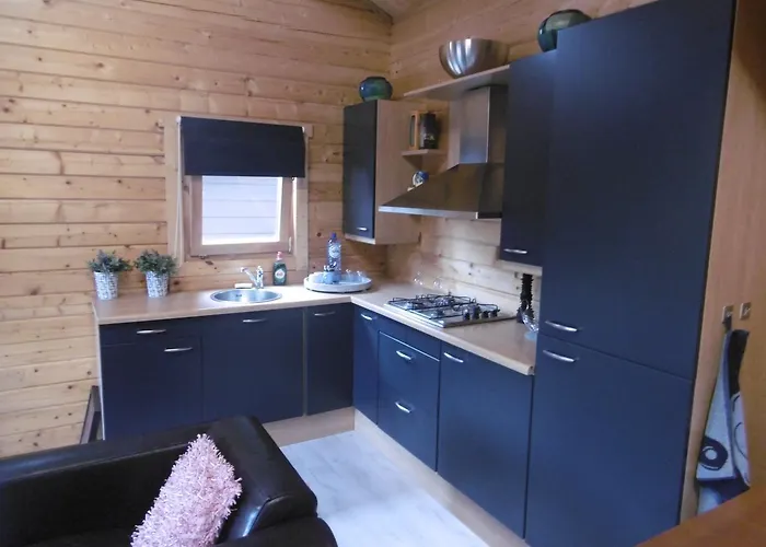 Chalet Fleuren בקתה Malden